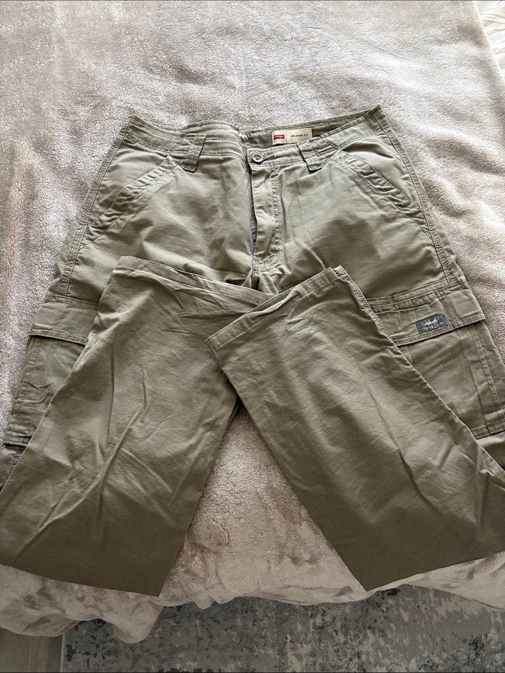 Wrangler Men's Olive Cargo Pants